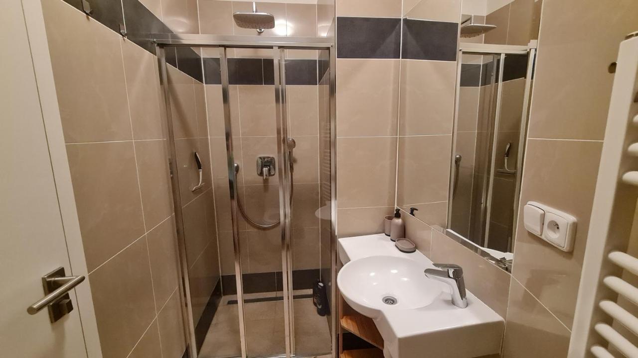 Apartment Near Congress Centre I. Prague Ngoại thất bức ảnh